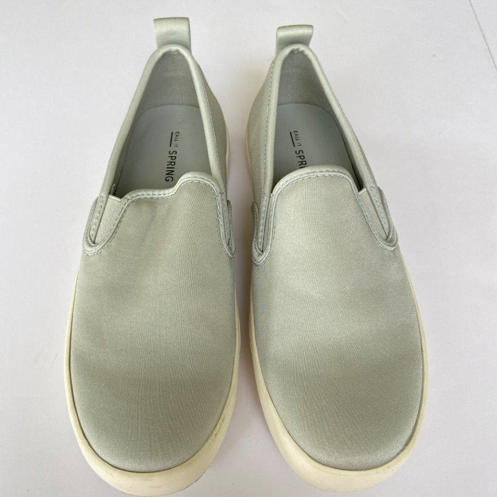 Call It Spring Lovaudien Grey Slip-On Sneakers Size‎ 6.5